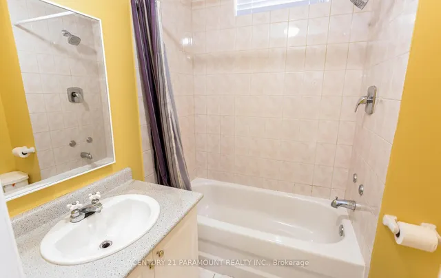 Additional image 41 of 112 Wildberry Cres