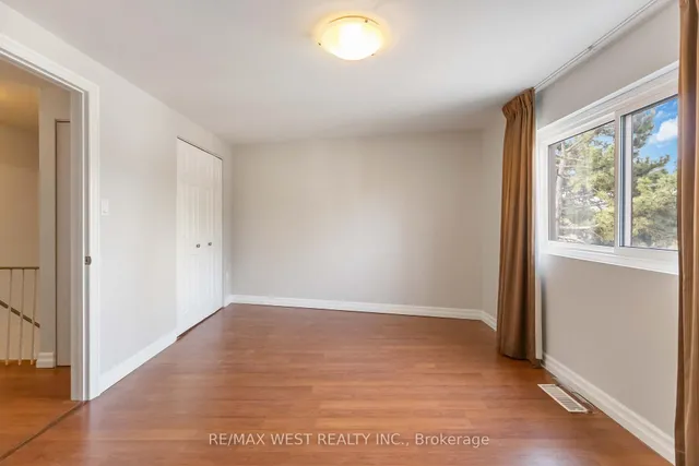 Additional image 33 of 290 Sprucewood Crt Unit 45