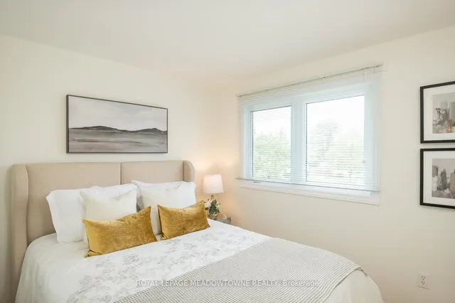 Additional image 20 of 852 Edison Crt