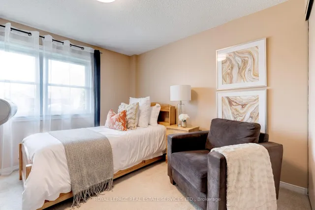 Additional image 35 of 2053 Deer Run Ave