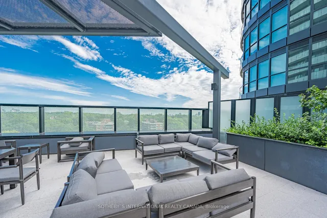 Additional image 24 of 585 Bloor St Unit 1418