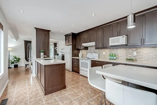 Additional image 5 of 6427 Dunray Crt