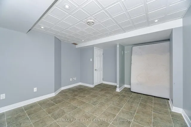 Additional image 38 of 20 St Mark Pl