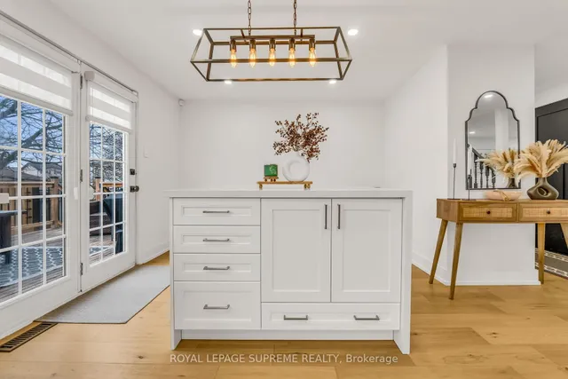 Additional image 11 of 27 Connelly Dr