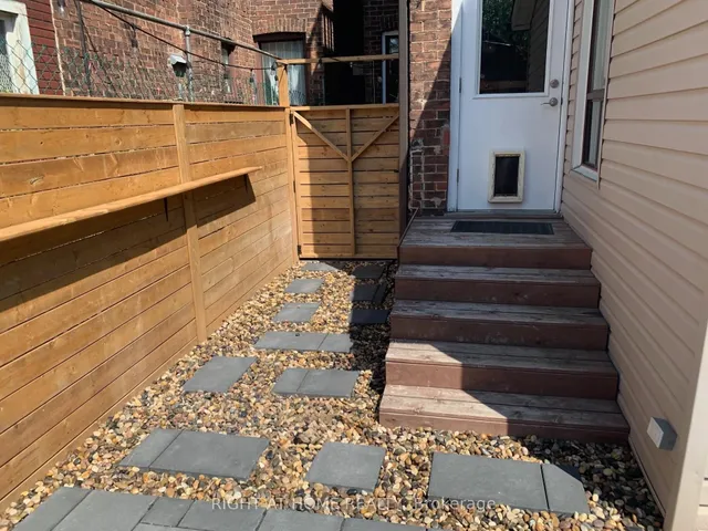 Additional image 18 of 5 Parr St