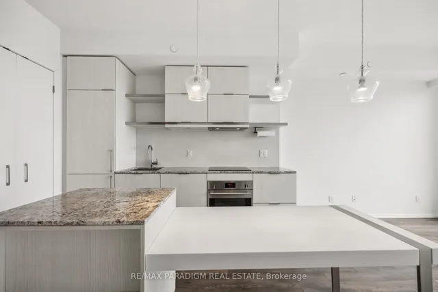 Additional image 19 of 197 Yonge St Unit 4301