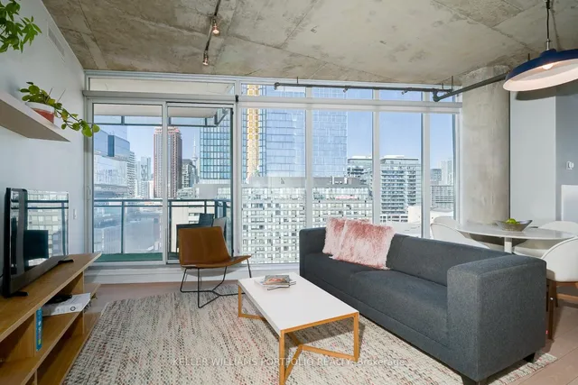 Additional image 14 of 318 King St Unit 1212