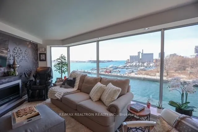 Additional image 14 of 401 Queens Quay Unit 403