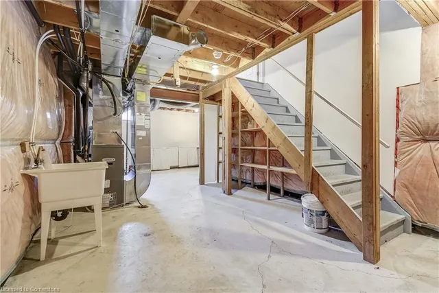 Additional image 21 of 83 Powell Dr