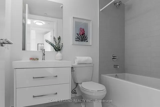 Additional image 11 of 403 Church St Unit 502