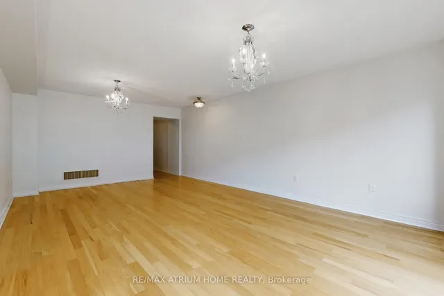 Additional image 21 of 23 De Jong St