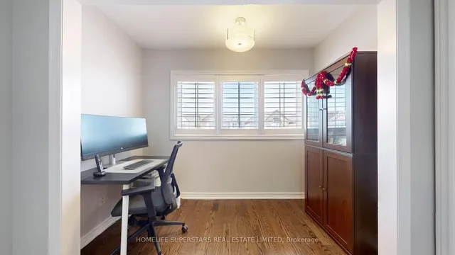 Additional image 21 of 1106 Little Cres