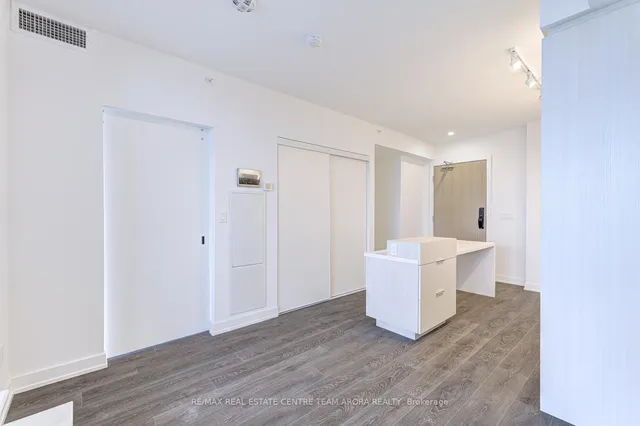 Additional image 12 of 370 MARTHA St Unit 506