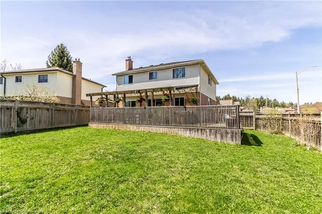 Additional image 19 of 112 Wexford Cres