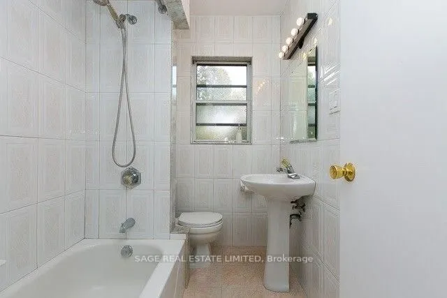 Additional image 9 of 253 McRoberts Ave