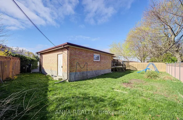 Additional image 48 of 56 Flintridge Rd