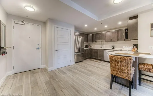 Additional image 10 of 5 Wake Robin Dr Unit 107