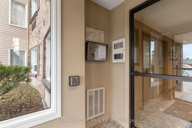 Additional image 22 of 30 Hugo Cres Unit 210