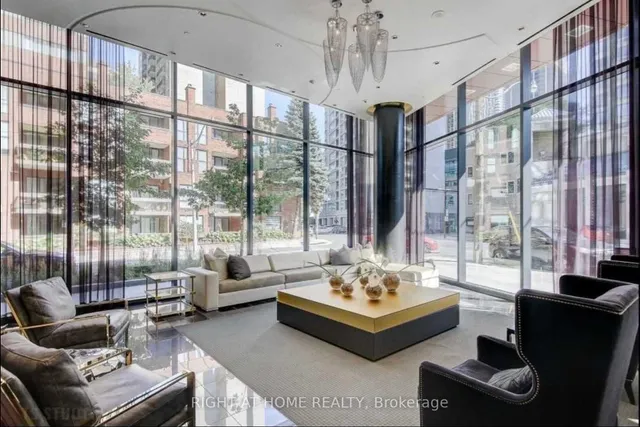 Additional image 5 of 32 Davenport Rd Unit ph02