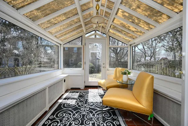 Additional image 10 of 987 Royal York Rd