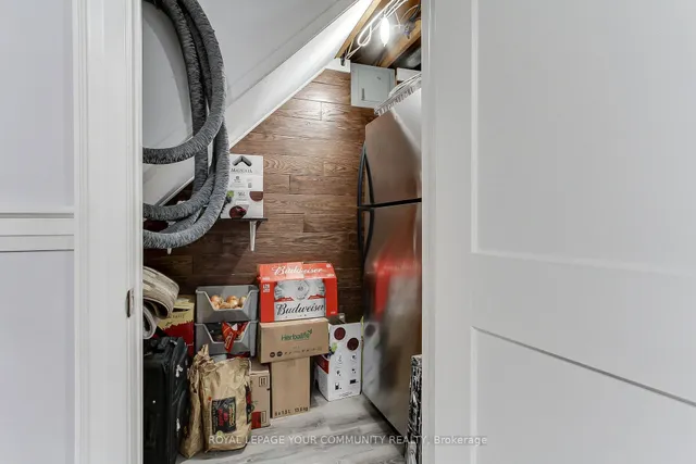 Additional image 43 of 41 Mandarin Cres