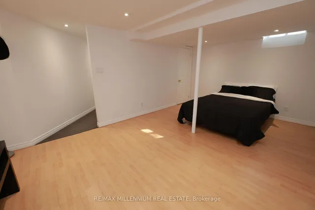 Additional image 32 of 10 Manderley Pl