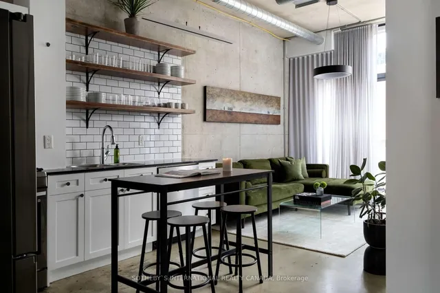 Additional image 3 of 369 Sorauren Ave Unit 402