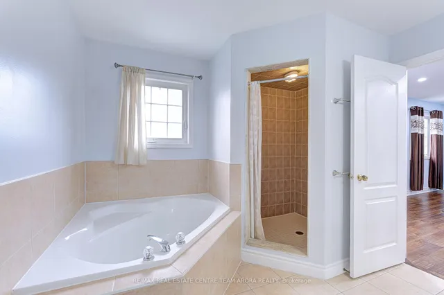 Additional image 24 of 27 Beresford Cres