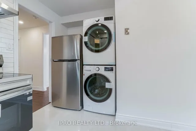 Additional image 31 of 717 Green Meadow Cres