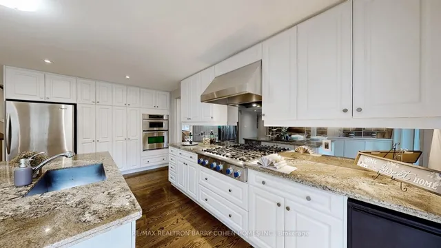 Additional image 19 of 43 Bamboo Grve