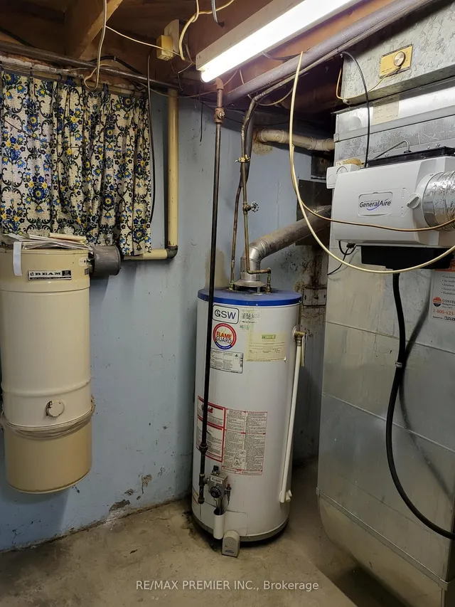 Additional image 17 of 53 Rosefair Cres