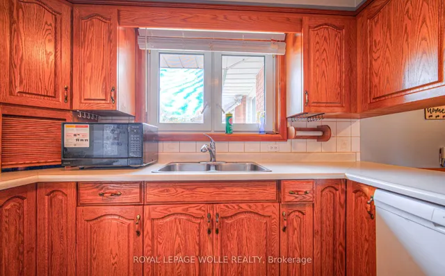 Additional image 12 of 22 Hampton Pl