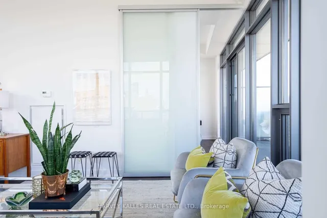 Additional image 8 of 1815 Yonge St Unit 1304