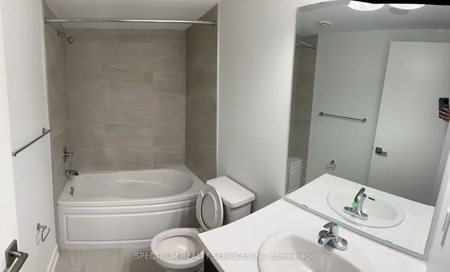 Additional image 6 of 25 Romilly Ave Unit 21