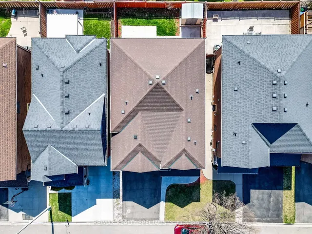 Additional image 2 of 10 Chestermere Cres