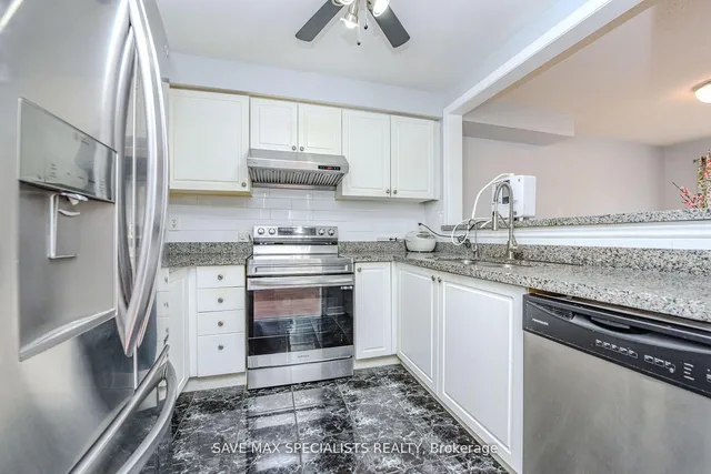 Additional image 9 of 622 Lumberton Cres