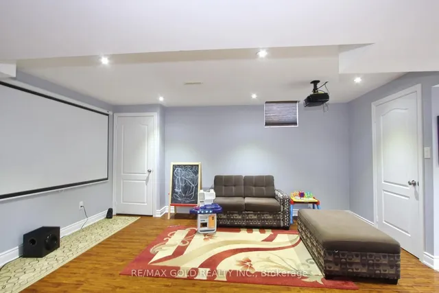 Additional image 36 of 14 Ladbrook Cres