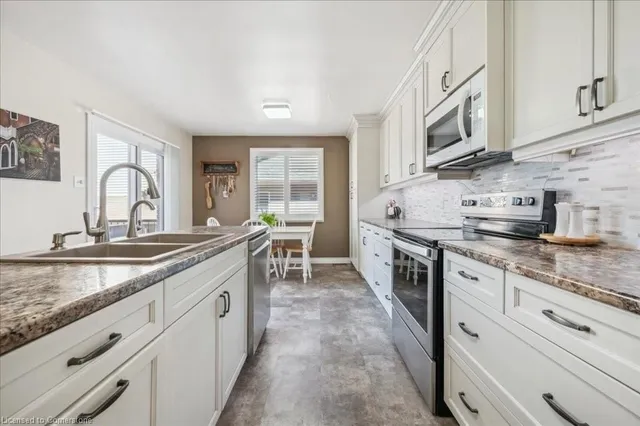 Additional image 16 of 11 Stonehenge Pl