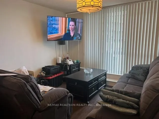 Additional image 8 of 830 Lawrence Ave Unit 917