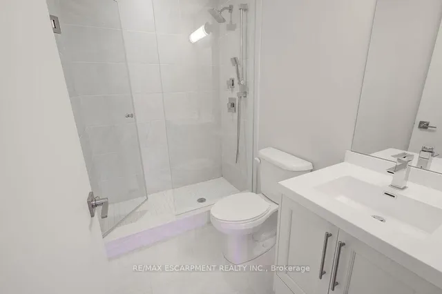 Additional image 14 of 2093 Fairview St Unit 1504