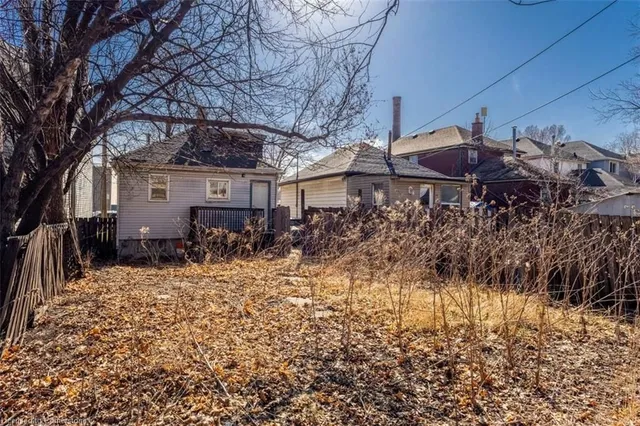 Additional image 2 of 31 Biggar Ave