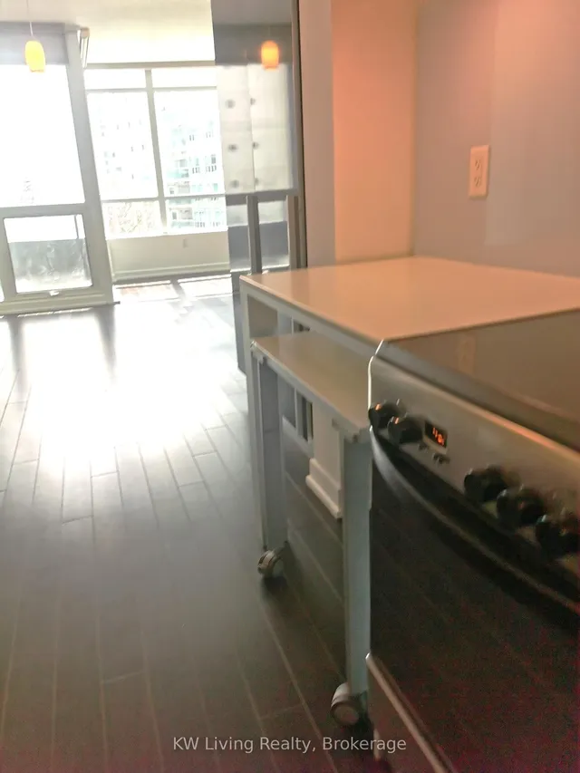 Additional image 12 of 38 Dan Leckie Way Unit 517