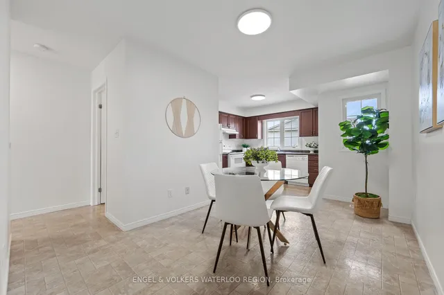 Additional image 10 of 155 Highland Cres Unit B8