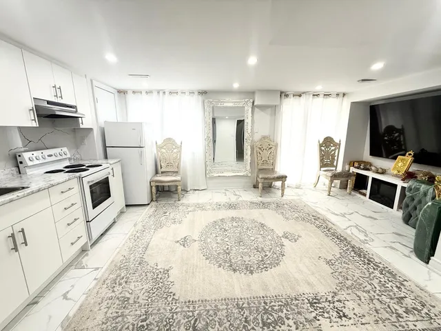 Additional image 38 of 3525 Brandon Gate Unit 54