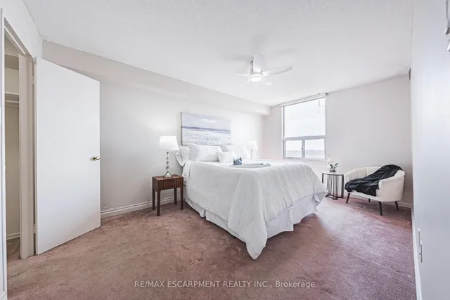 Additional image 18 of 2055 Upper Middle Rd Unit 706