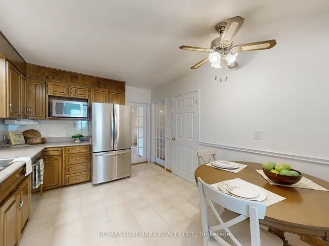 Additional image 15 of 41 Redcastle Cres