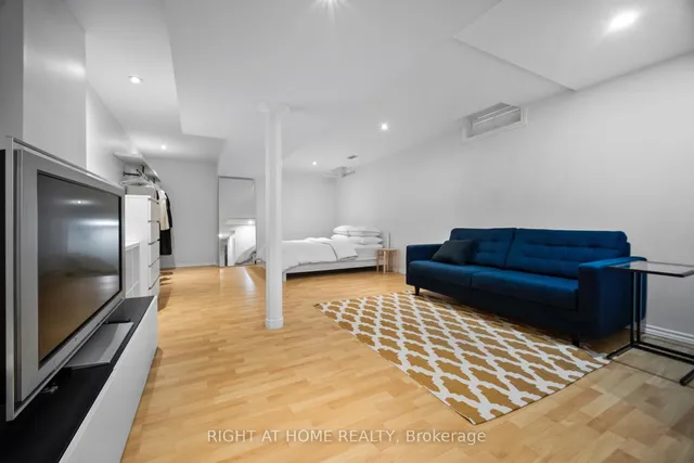 Additional image 31 of 1085 Foxglove Pl