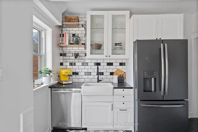 Additional image 17 of 2043 Gerrard St