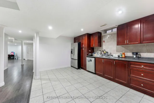 Additional image 43 of 44 Pebblestone Circ