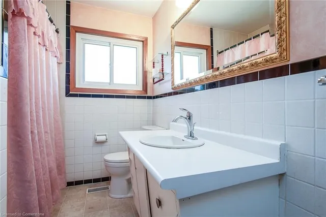 Additional image 28 of 318 Greenbrook Dr